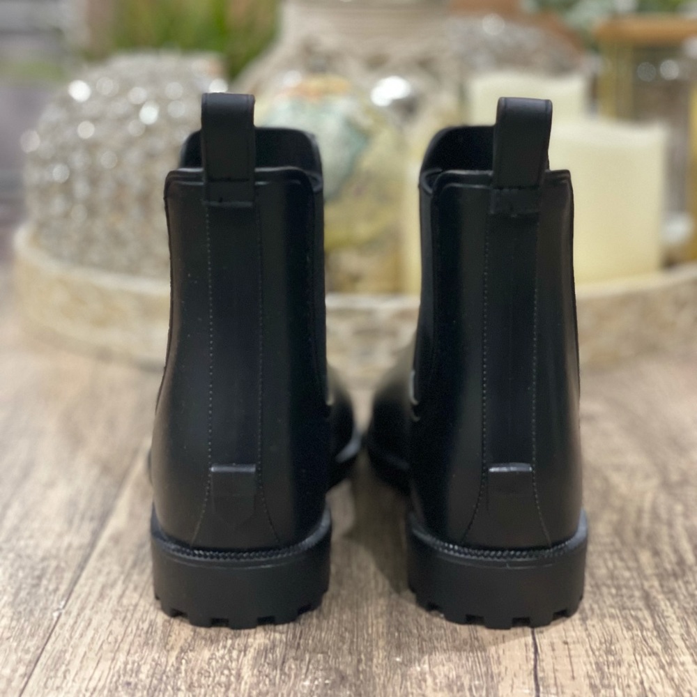 🆕 Women's Ankle Waterproof Chelsea Rain Boots - Picture 6 of 11